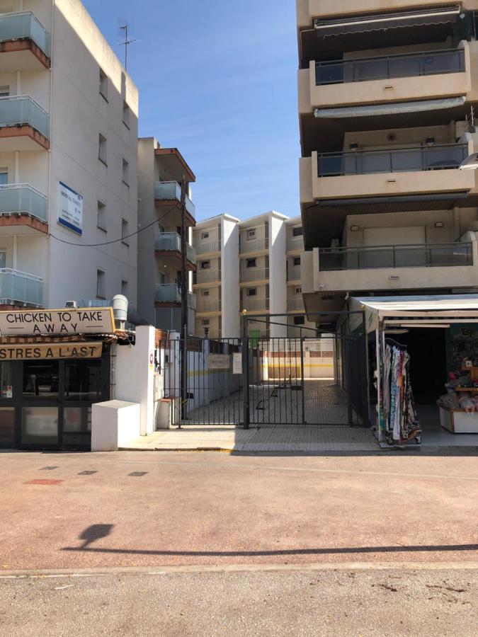 Diplomatic Salou Apartman Kültér fotó